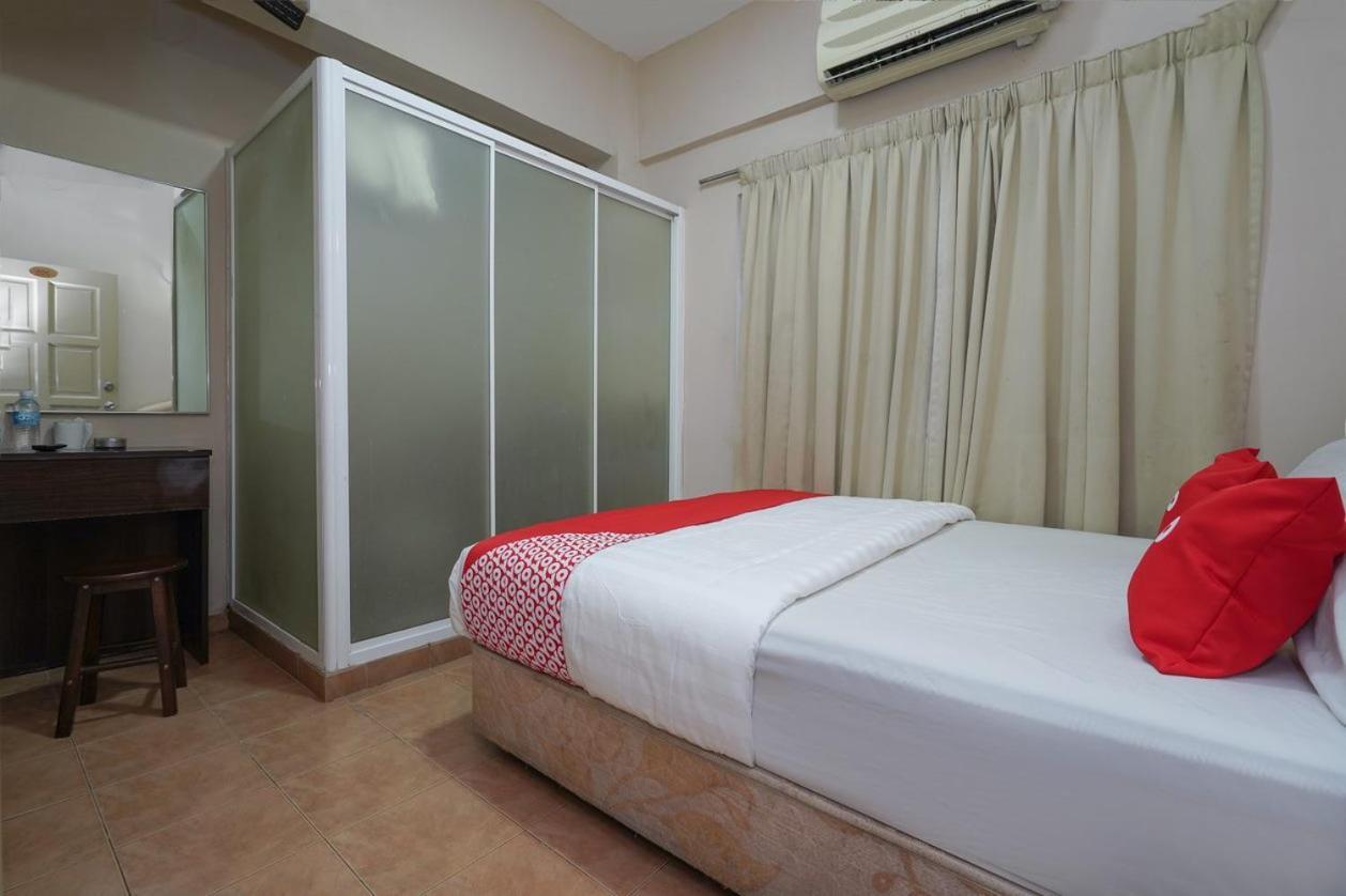 Hotel 91 Kajang Town Экстерьер фото
